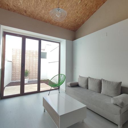 Vuelve Apartamentos Фуэнте-де-Кантос Экстерьер фото
